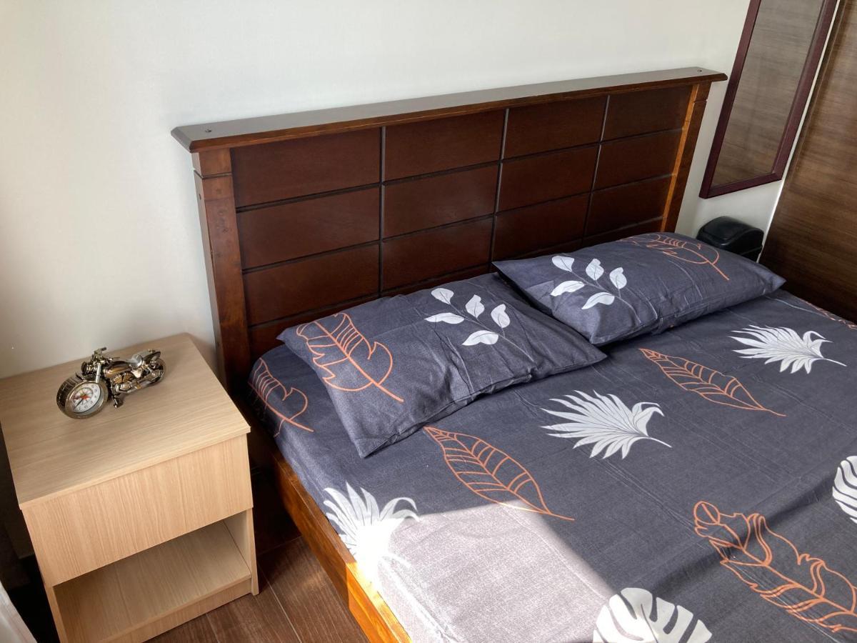 Makati Amazing View Penthouse Studio, Air Residence, Fast Internet Manila Bagian luar foto